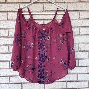 Altar’D State mauve/blue foral blouse with lace on back